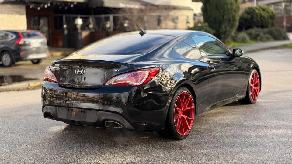 2015 Hyundai Genesis Coupe - Image 6 of 12
