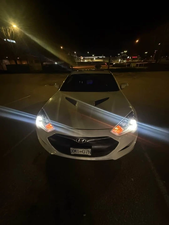 2015 Hyundai Genesis Coupe - Image 3 of 16