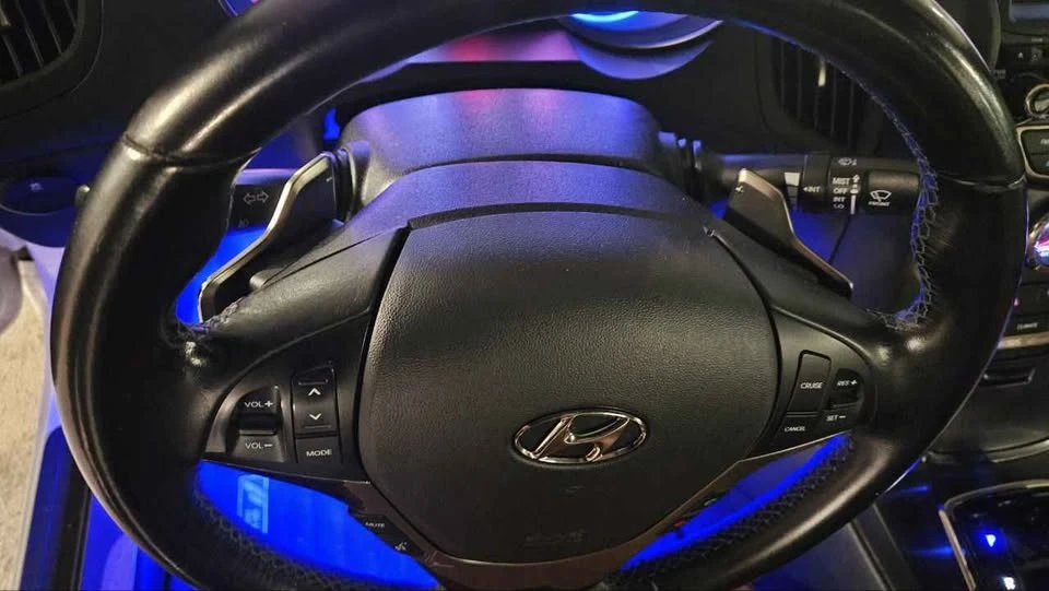 2015 Hyundai Genesis Coupe - Image 5 of 7