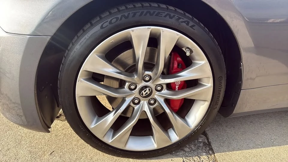 2015 Hyundai Genesis Coupe - Image 10 of 20
