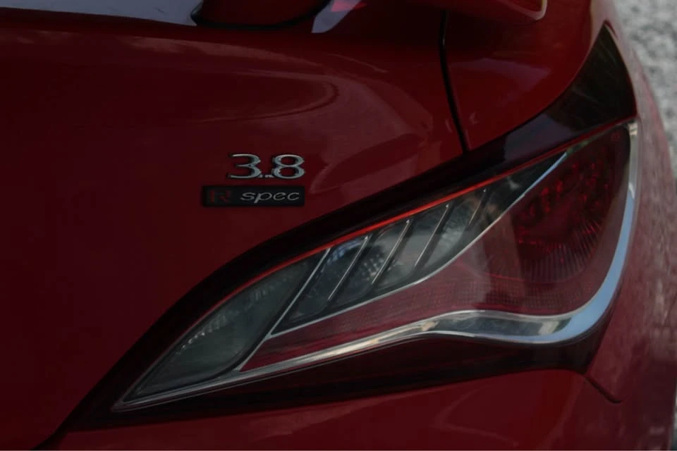 2015 Hyundai Genesis Coupe - Image 4 of 7