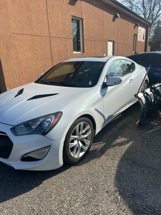 2015 Hyundai Genesis Coupe - Image 2 of 6