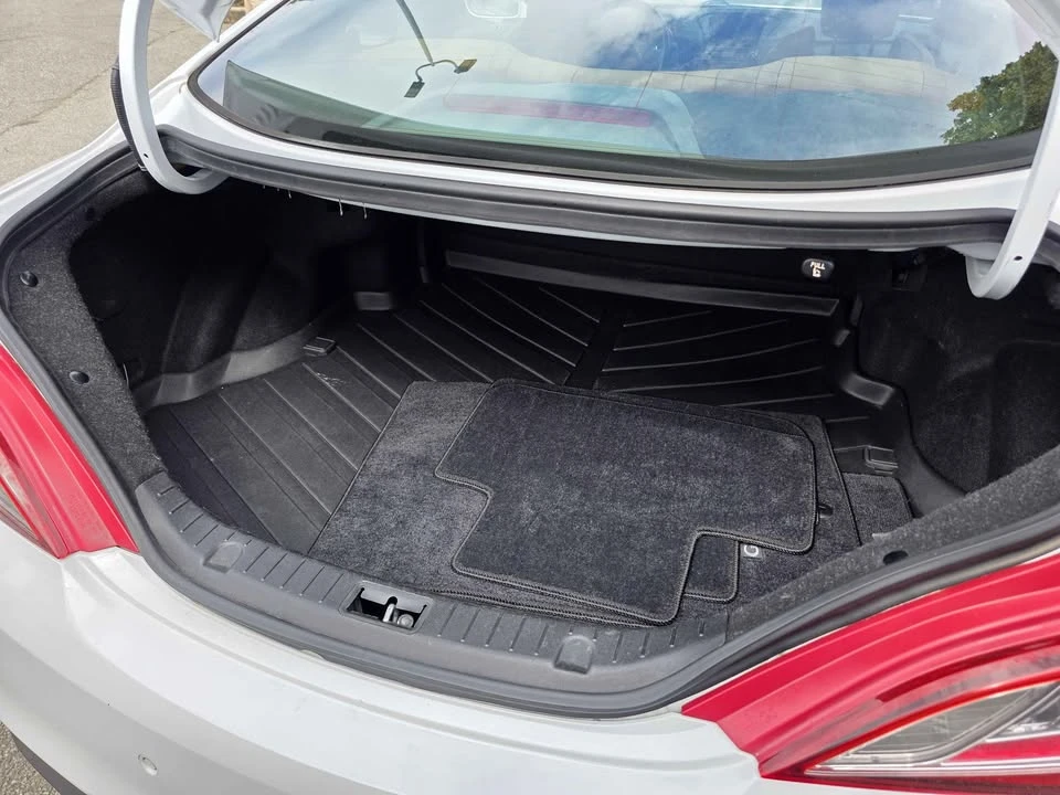 2015 Hyundai Genesis Coupe - Image 5 of 8