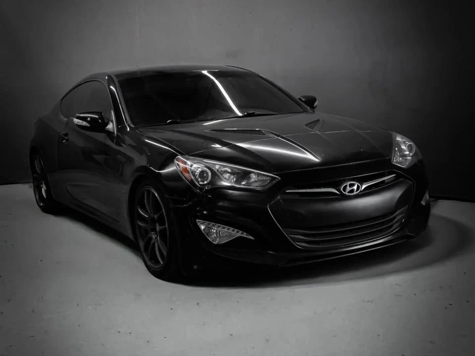 2015 Hyundai Genesis Coupe - Image 2 of 10