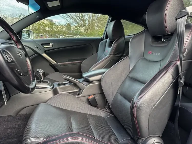 2015 Hyundai Genesis Coupe - Image 4 of 8