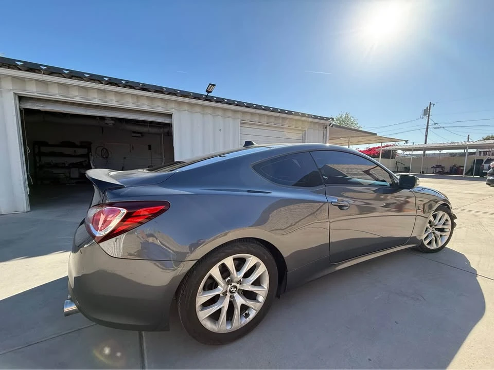 2015 Hyundai Genesis Coupe - Image 4 of 10