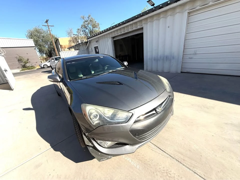 2015 Hyundai Genesis Coupe - Image 2 of 10
