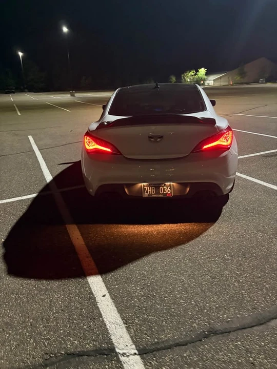 2015 Hyundai Genesis Coupe - Image 6 of 7
