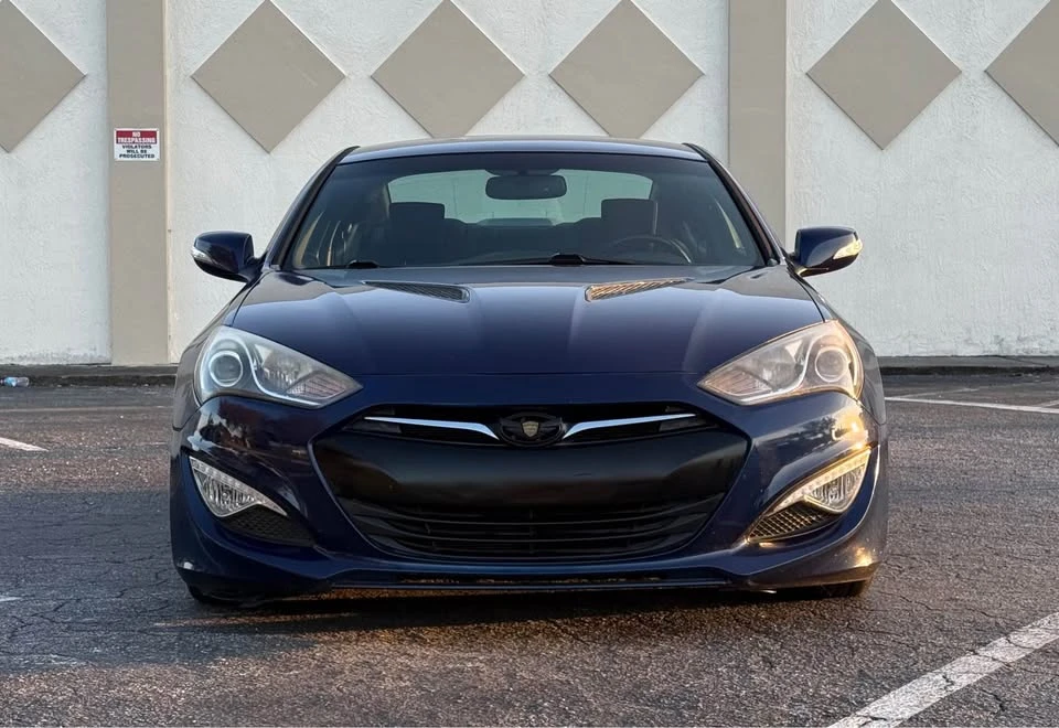 2015 Hyundai Genesis Coupe - Image 4 of 11
