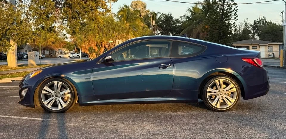 2015 Hyundai Genesis Coupe - Image 4 of 14