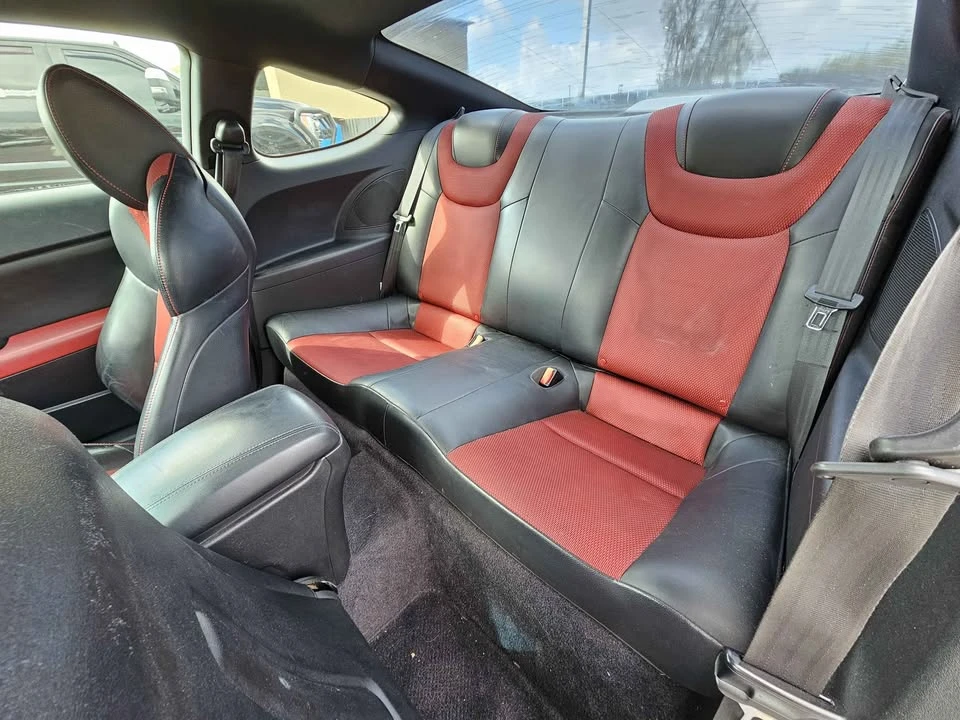 2015 Hyundai Genesis Coupe - Image 8 of 8