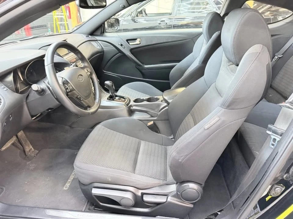 2015 Hyundai Genesis Coupe - Image 9 of 20