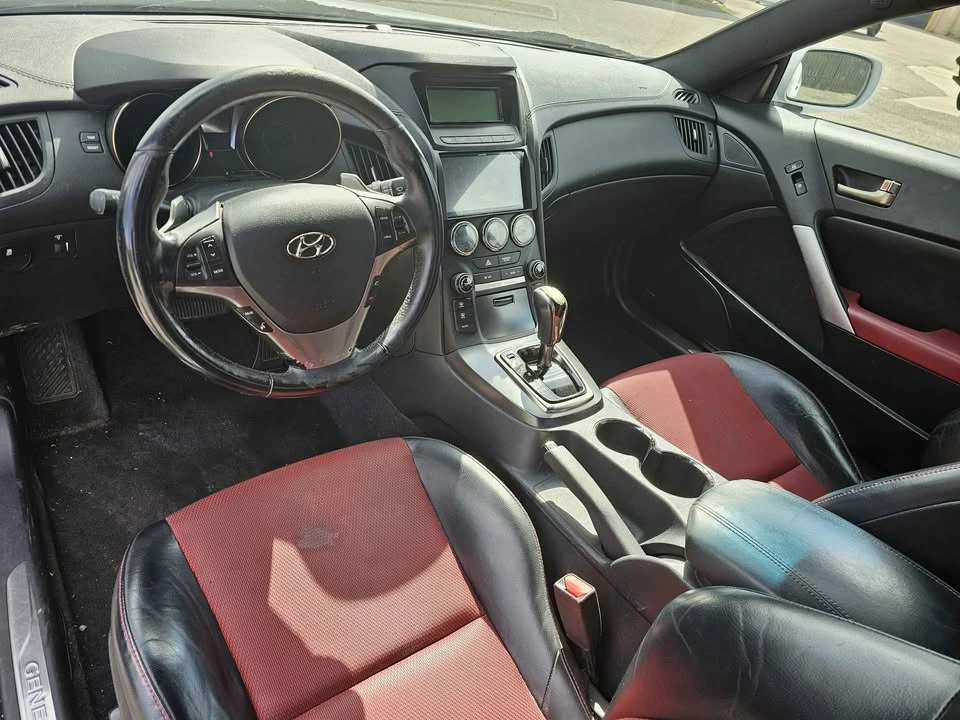 2015 Hyundai Genesis Coupe - Image 7 of 8