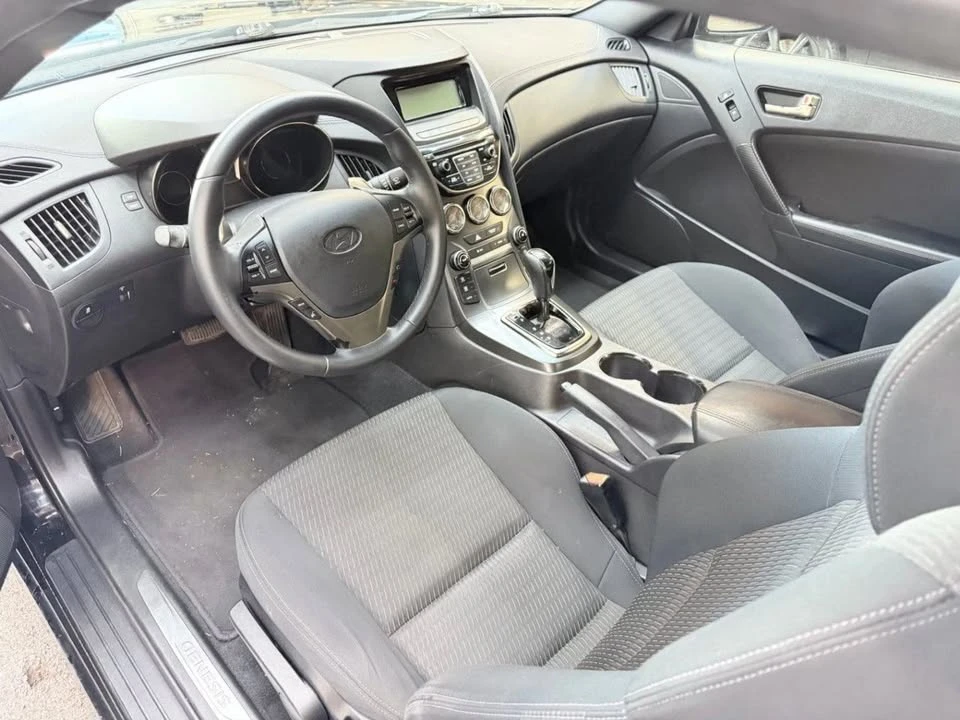 2015 Hyundai Genesis Coupe - Image 8 of 20