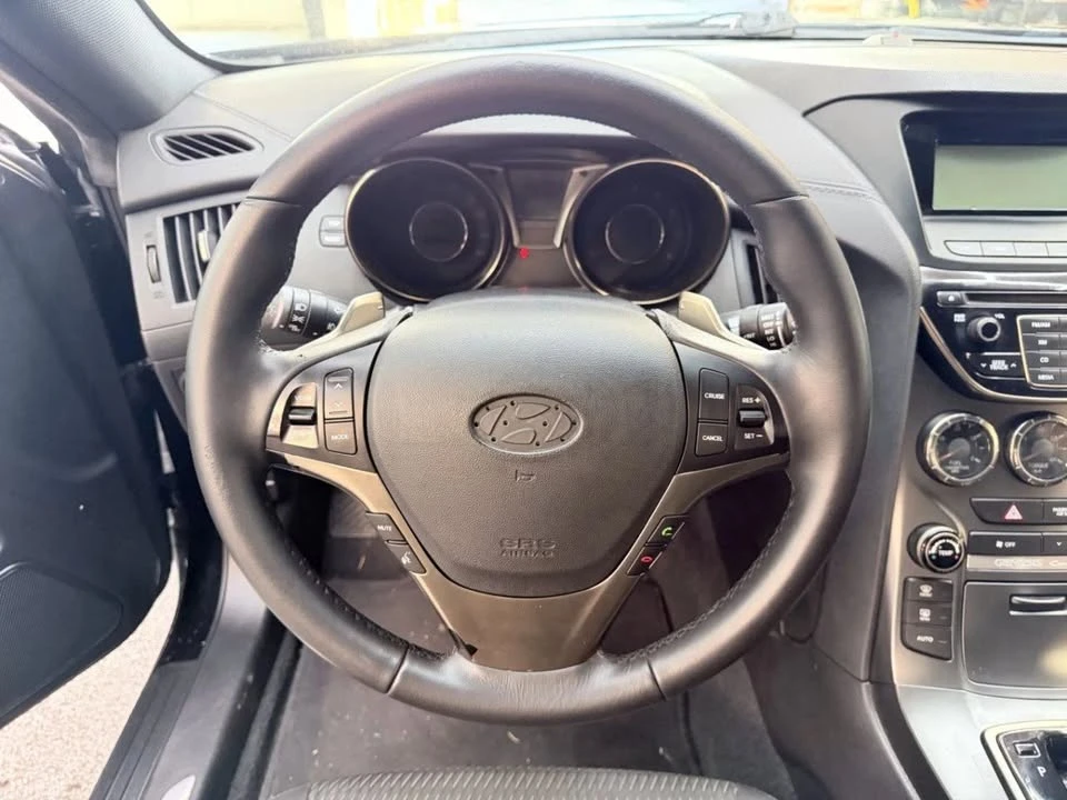 2015 Hyundai Genesis Coupe - Image 13 of 20