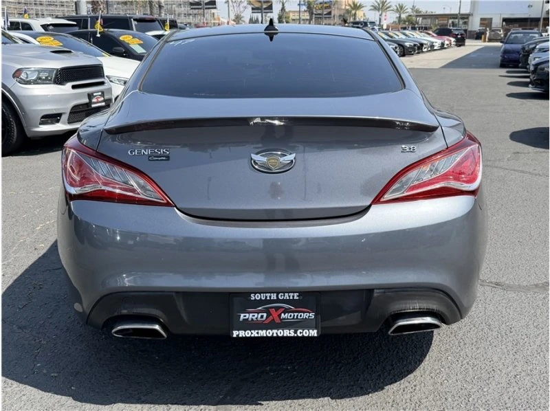 2015 Hyundai Genesis Coupe - Image 11 of 19