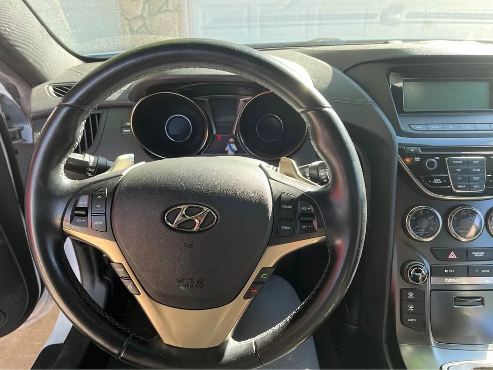 2015 Hyundai Genesis Coupe - Image 5 of 16