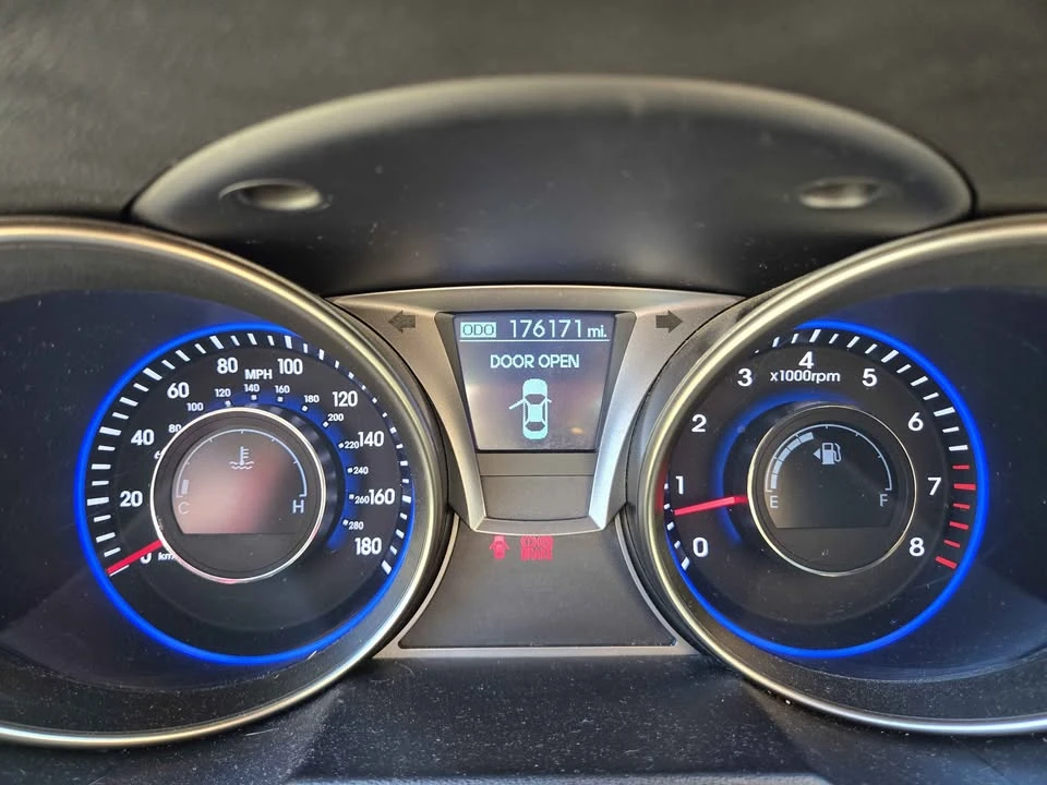 2015 Hyundai Genesis Coupe - Image 7 of 10
