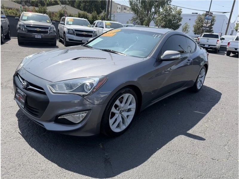 2015 Hyundai Genesis Coupe - Image 3 of 19