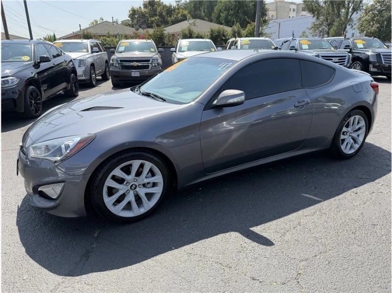 2015 Hyundai Genesis Coupe - Image 9 of 19