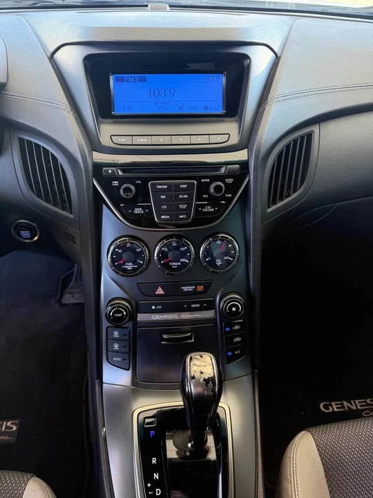 2015 Hyundai Genesis Coupe - Image 14 of 14
