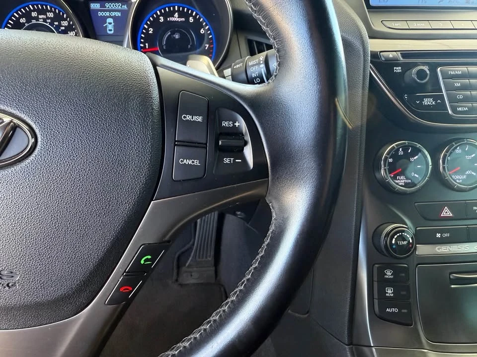 2015 Hyundai Genesis Coupe - Image 12 of 14