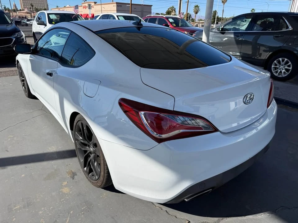 2015 Hyundai Genesis Coupe - Image 4 of 14
