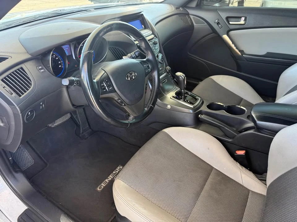 2015 Hyundai Genesis Coupe - Image 7 of 14