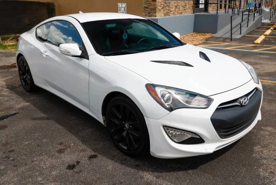 2015 Hyundai Genesis Coupe - Image 5 of 7