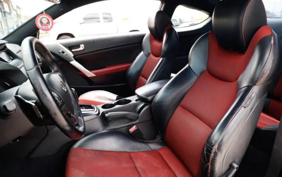 2015 Hyundai Genesis Coupe - Image 6 of 7