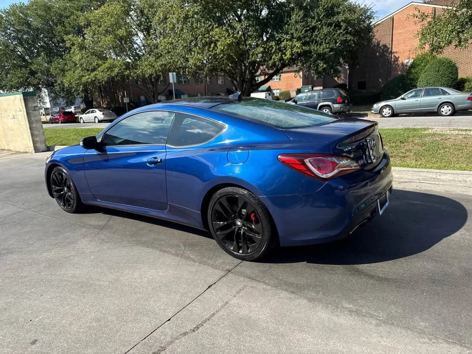 2015 Hyundai Genesis Coupe - Image 3 of 20