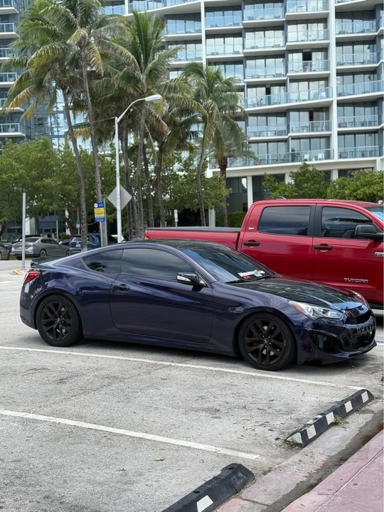 2015 Hyundai Genesis Coupe - Image 5 of 12