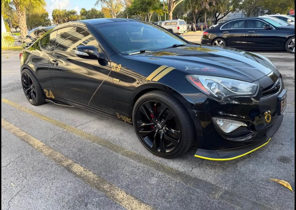 2015 Hyundai Genesis Coupe - Image 3 of 11
