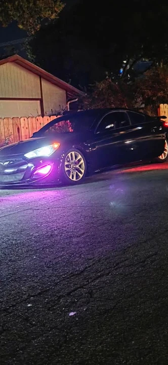 2015 Hyundai Genesis Coupe - Image 3 of 5