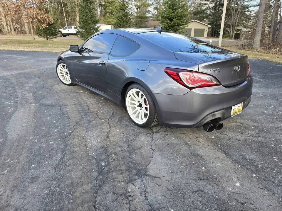 2015 Hyundai Genesis Coupe - Image 3 of 18
