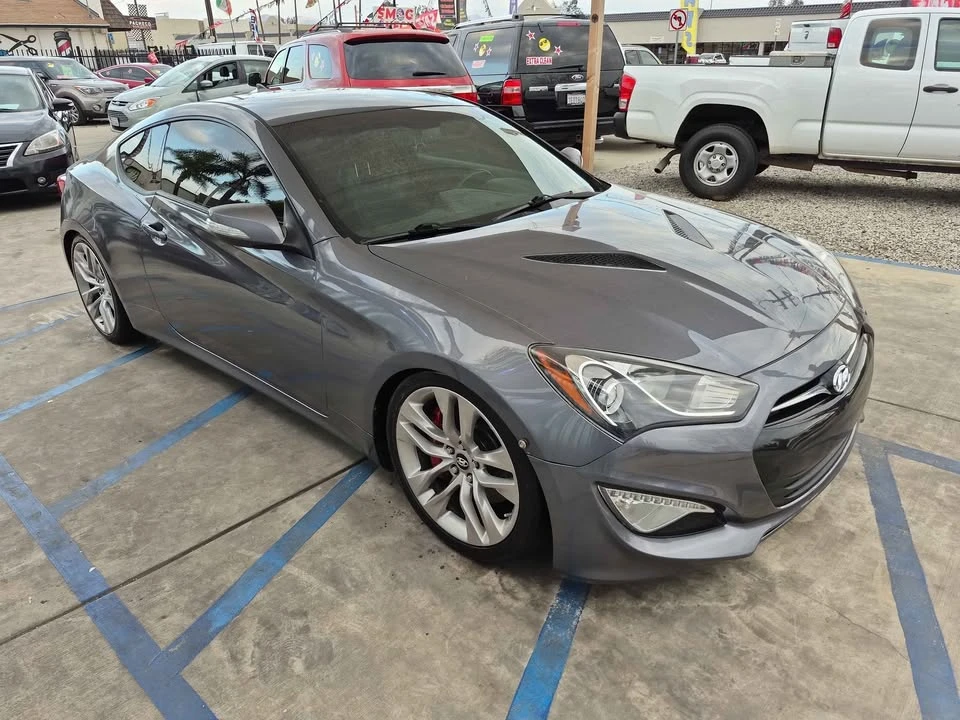 2015 Hyundai Genesis Coupe - Image 3 of 12