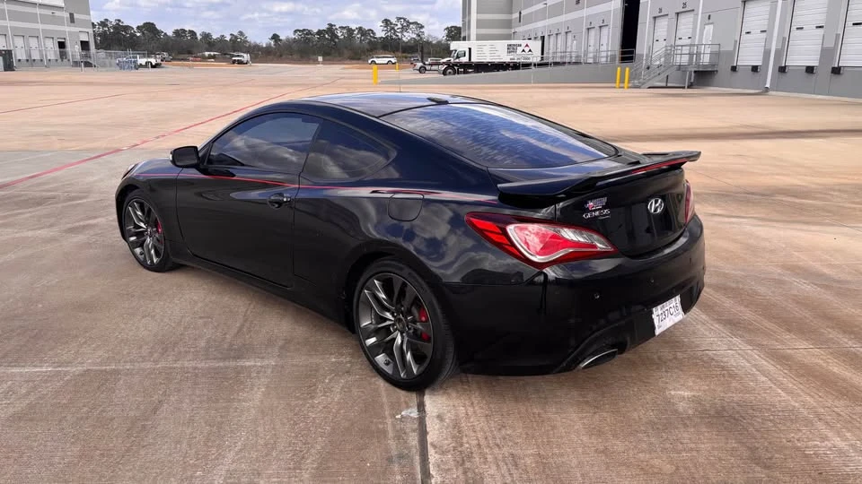 2015 Hyundai Genesis Coupe - Image 4 of 20