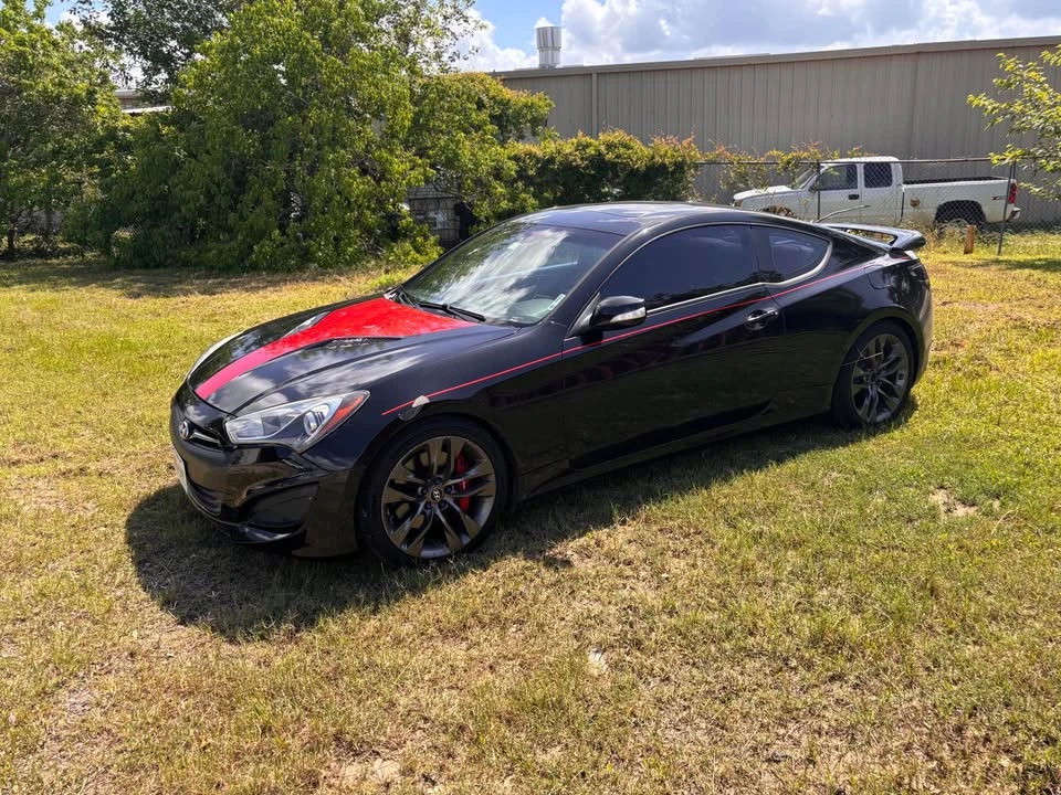 2015 Hyundai Genesis Coupe - Image 8 of 20