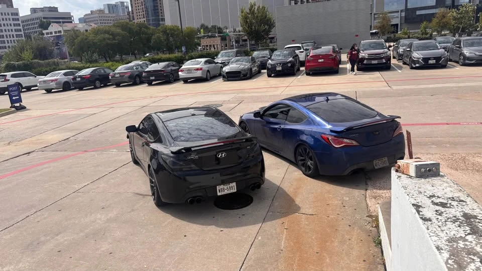 2015 Hyundai Genesis Coupe - Image 19 of 20