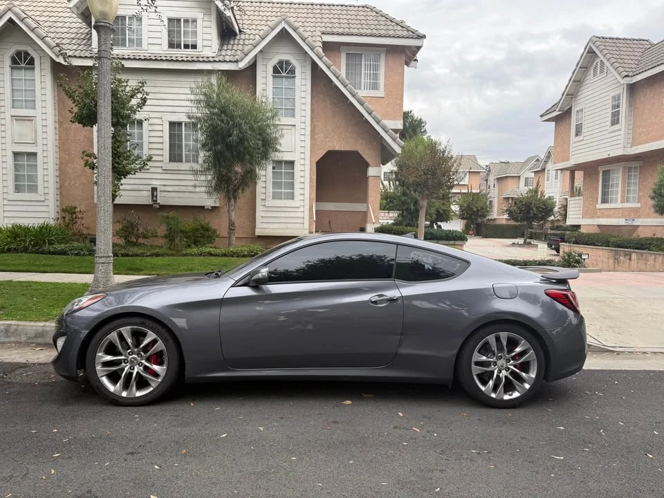 2015 Hyundai Genesis Coupe - Image 3 of 10