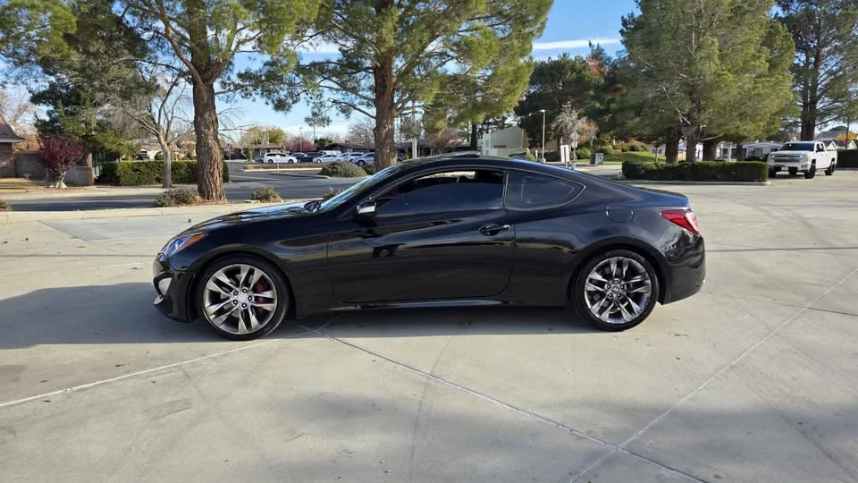 2015 Hyundai Genesis Coupe - Image 5 of 15