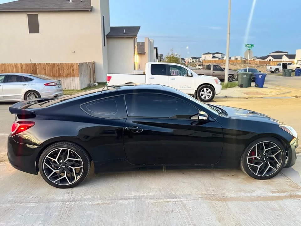 2015 Hyundai Genesis Coupe - Image 5 of 7