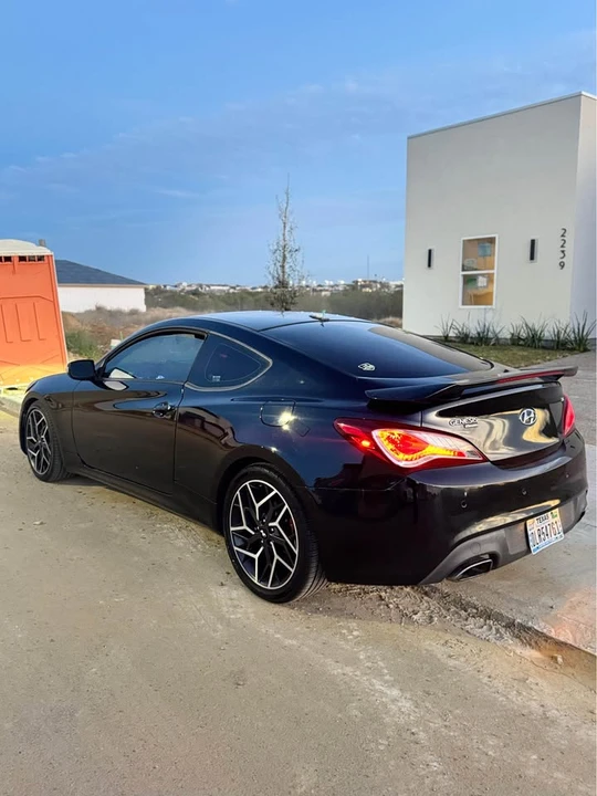 2015 Hyundai Genesis Coupe - Image 7 of 7