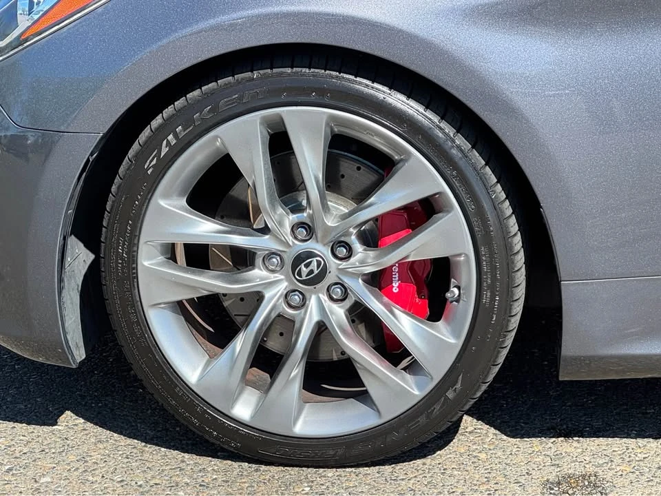 2015 Hyundai Genesis Coupe - Image 6 of 12