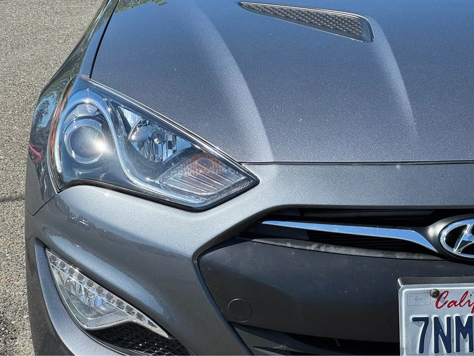 2015 Hyundai Genesis Coupe - Image 2 of 12