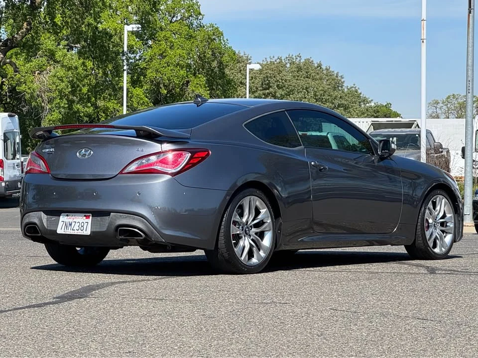 2015 Hyundai Genesis Coupe - Image 3 of 12