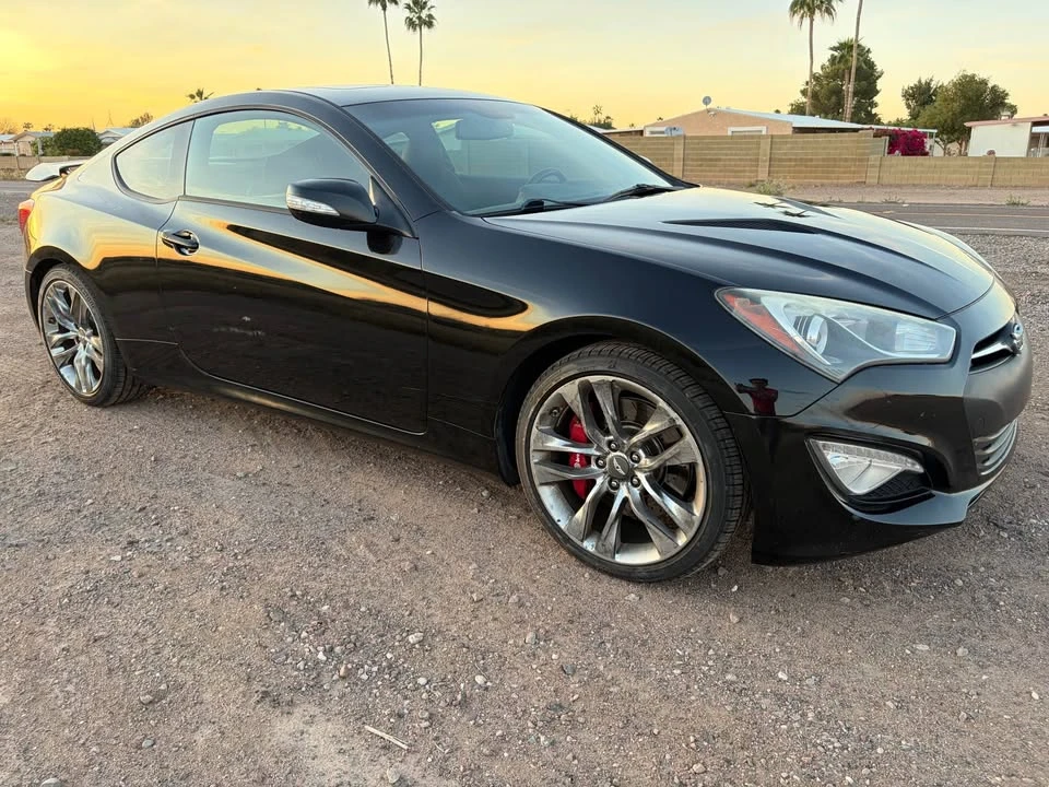 2015 Hyundai Genesis Coupe - Image 6 of 15