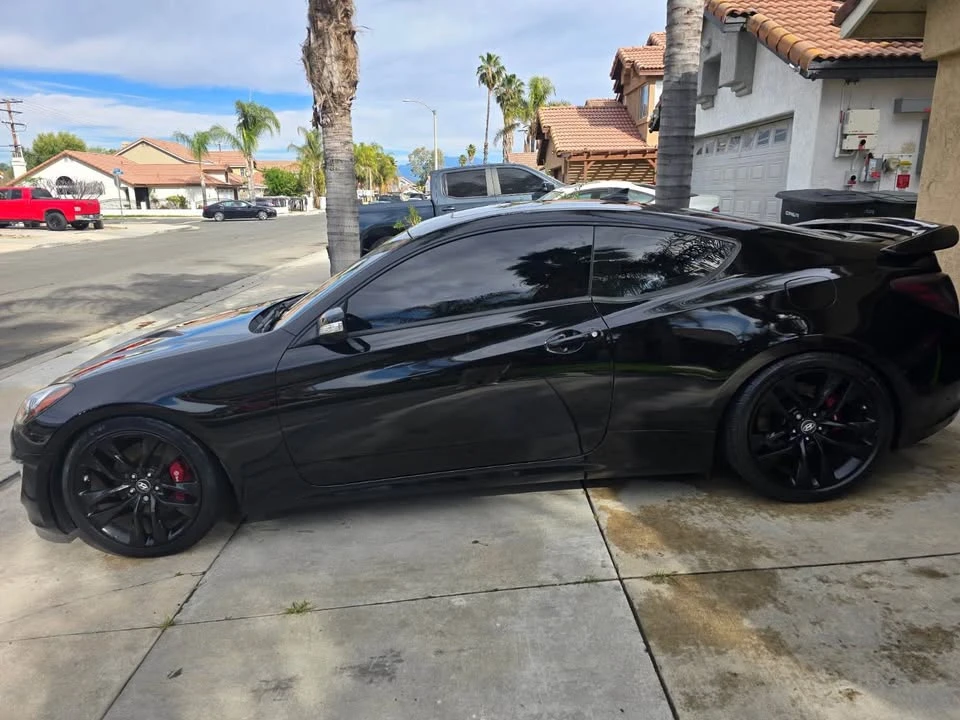 2015 Hyundai Genesis Coupe - Image 2 of 9
