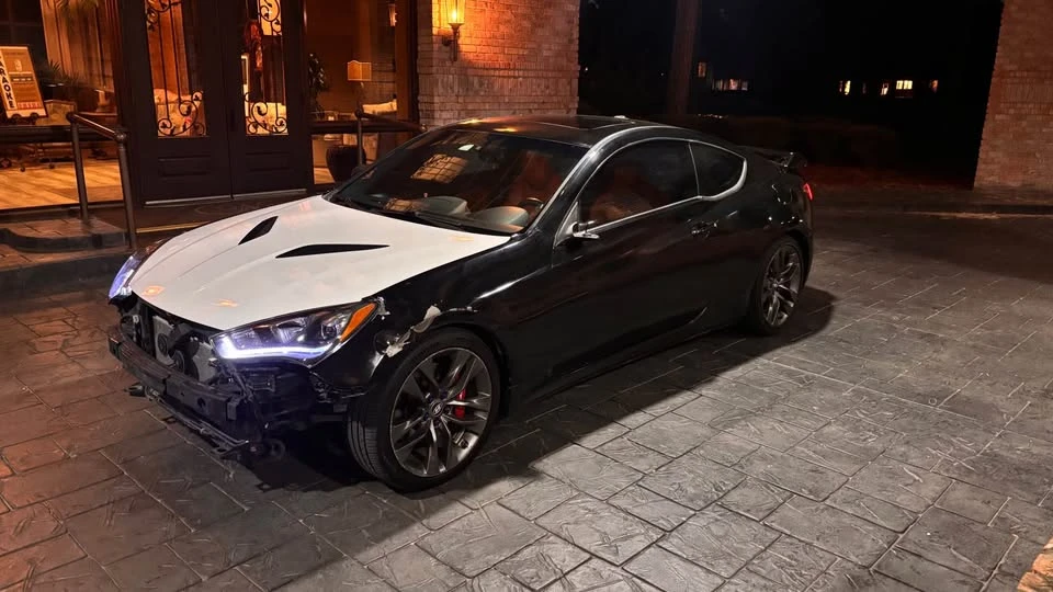 2015 Hyundai Genesis Coupe - Image 5 of 17