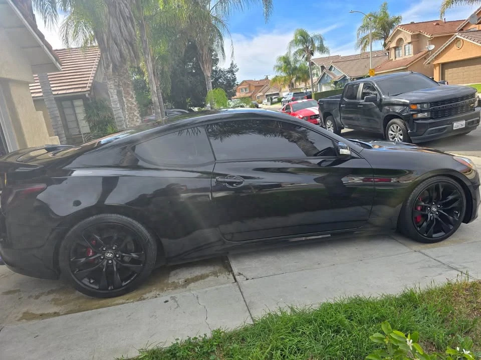 2015 Hyundai Genesis Coupe - Image 4 of 9